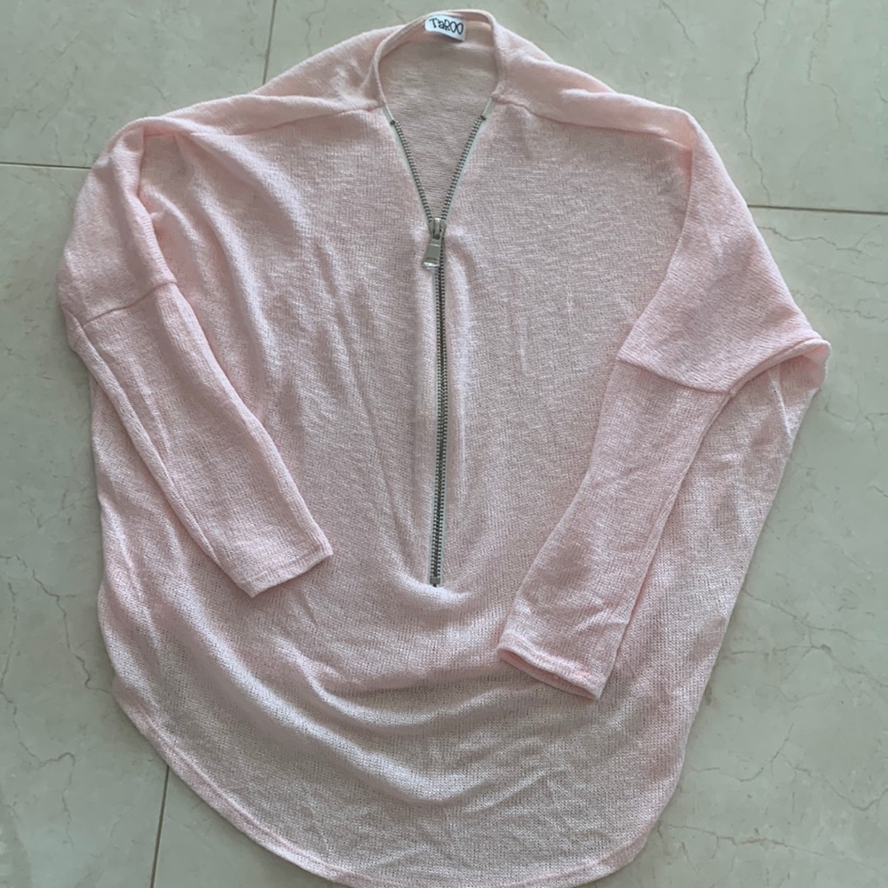Never worn!  Light  weight pink dolman sleeve sweater